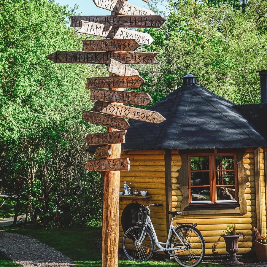 Baeverli Hills Lidköping エクステリア 写真