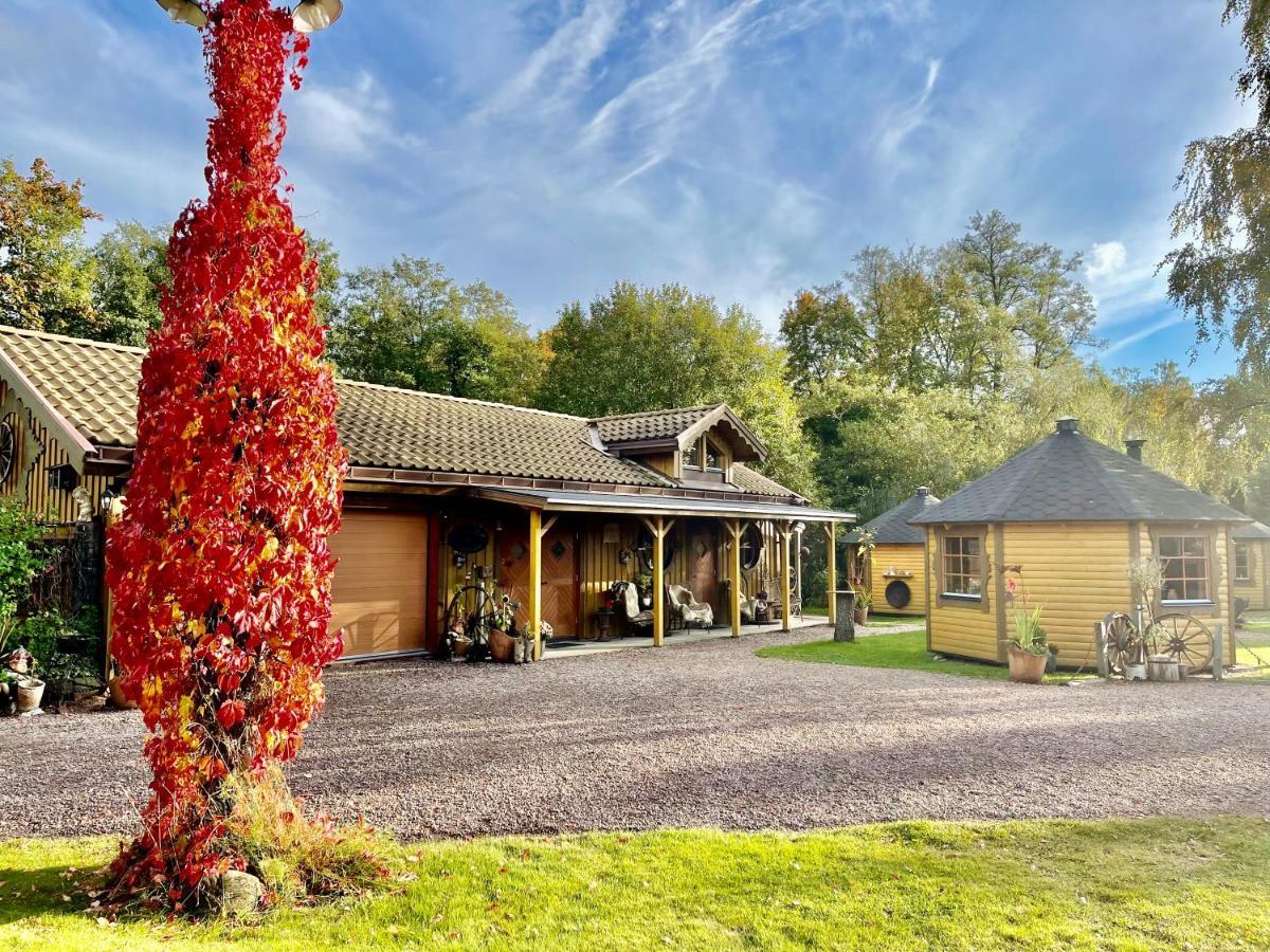 Baeverli Hills Lidköping エクステリア 写真