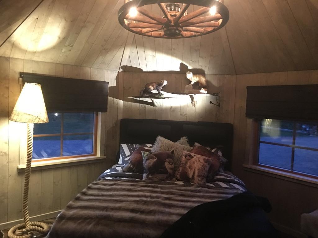 Baeverli Hills Lidköping エクステリア 写真