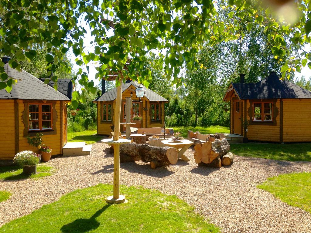 Baeverli Hills Lidköping エクステリア 写真